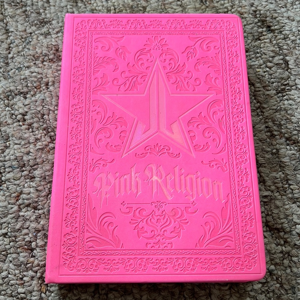 Jeffree Star Pink Religion palette